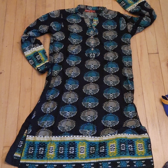 Khaadi Pret Kurta 2 pack - Picture 4 of 7